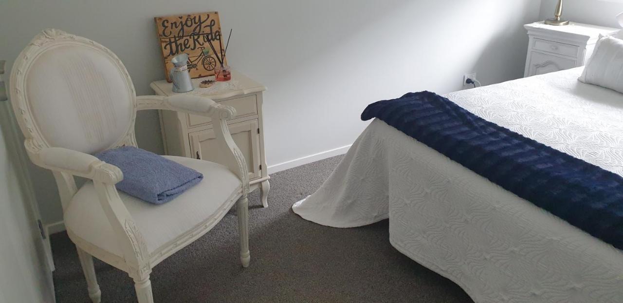 Cambridge Retreat Bed & Breakfast Bagian luar foto