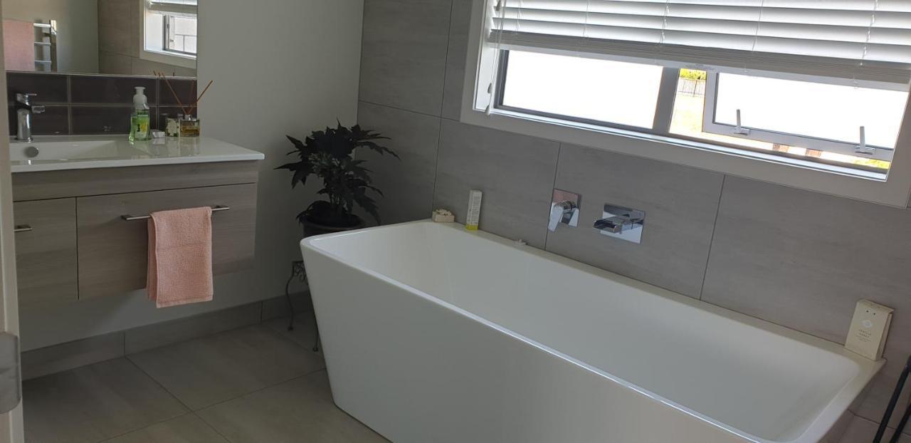 Cambridge Retreat Bed & Breakfast Bagian luar foto